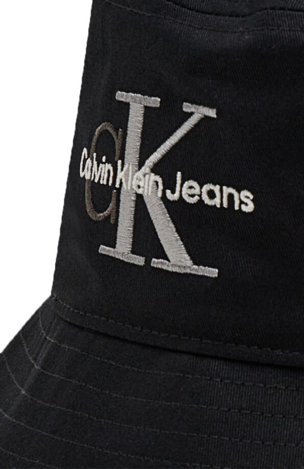 CALVIN KLEIN כובע צדדי בצבע שחור דגם Bucket Double Embroidery