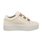 נעליים צבע בז’ FLATFORM