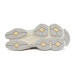 סניקרס קרם 9060 SCARPE