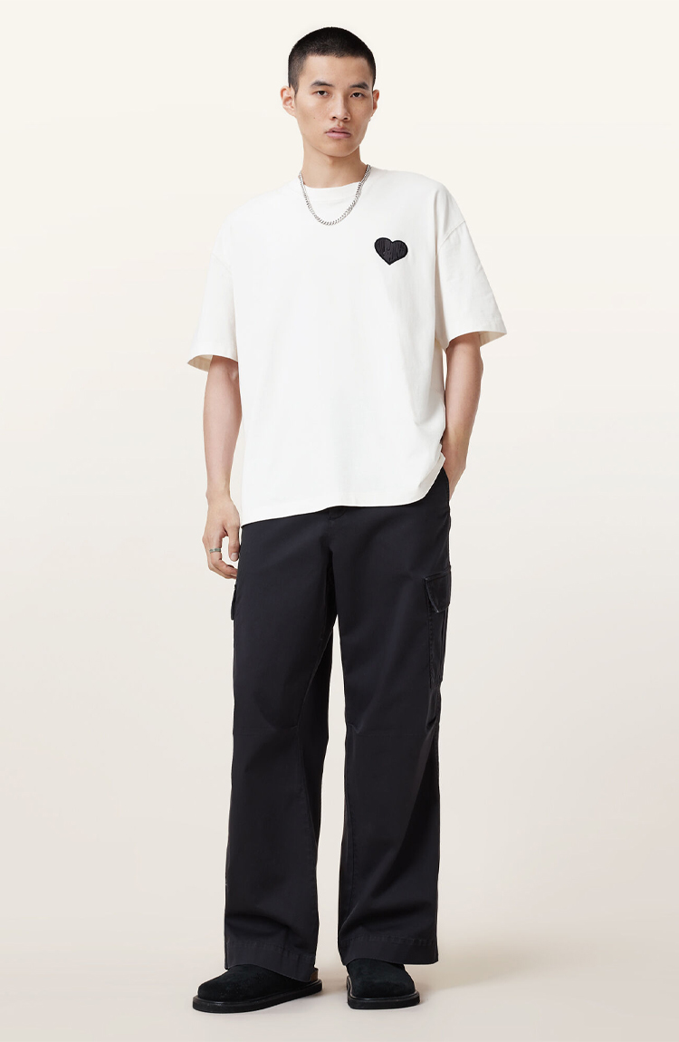 טי שירט שחורה Lover Embroidered