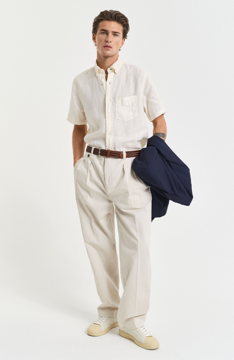 חולצה פשתן מכופתרת קרם Garment-Dyed Linen