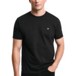 טי שירט שחורה Regular Fit Shield