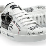 סניקרס עור לבן/שחור Graphic Printed Low-Top