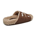 כפכפי פרווה חומים FURRY SLIDES