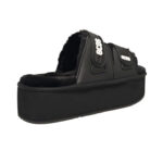 כפכפי פלטפורמה GCDS שחור דגם Furry Slides פרווה סוליה 5 ס”מ רצועות לוגו וכרית עקב
