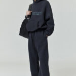 קפוצ’ון פליז שחור Heavy Fleece 90s Hoodie
