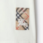 טי שירט לבנה Check Label