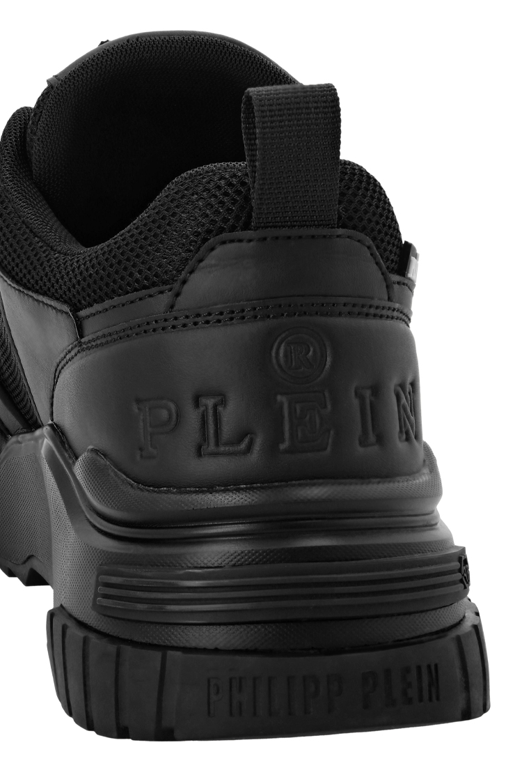 סניקרס פיליפ פליין PHILIPP PLEIN שחורות גזרת MID עם סוליה עבה