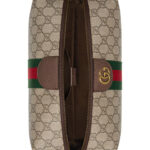 תיק רחצה גוצ’י Gucci דגם GG Supreme עם רצועת מותג ועיטורי עור