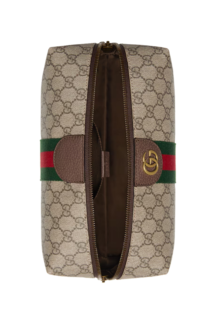 תיק רחצה גוצ’י Gucci דגם GG Supreme עם רצועת מותג ועיטורי עור