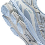 סניקרס אסיקס ASICS תכלת/אפור ג’ל קומולוס עיצוב רטרו שנות ה-2000