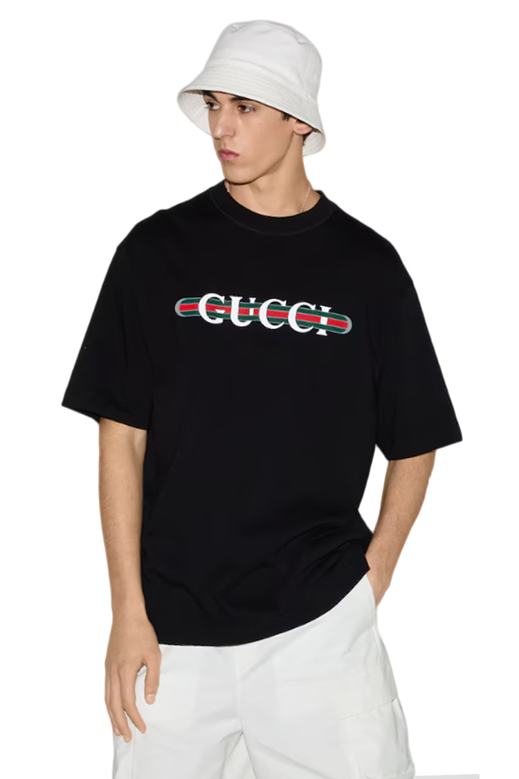 טי שירט גוצ'י GUCCI שחורה אוברסייז עם הדפס לוגו גדול כותנה איכותית