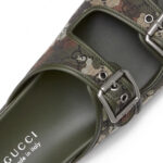 פכפי גוצ’י GUCCI אפור שחור תבנית לוגו GG אבזמים מטאליים סוליית עור