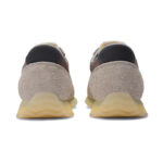 ניקרס ניו באלאנס New Balance 471 אפור חום זמש וטקסטיל עיצוב רטרו