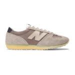 ניקרס ניו באלאנס New Balance 471 אפור חום זמש וטקסטיל עיצוב רטרו