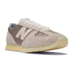 ניקרס ניו באלאנס New Balance 471 אפור חום זמש וטקסטיל עיצוב רטרו