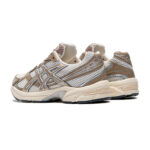 נעלי אסיקס ASICS GEL-1130 קרם/קינמון גברים סניקרס רטרו טכנולוגיית TRUSSTIC