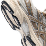 נעלי אסיקס ASICS GEL-1130 קרם/קינמון גברים סניקרס רטרו טכנולוגיית TRUSSTIC