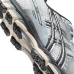 נעלי אסיקס ASICS GEL-KAYANO 12.1 אפור תכלת גברים סניקרס עיצוב מטאלי