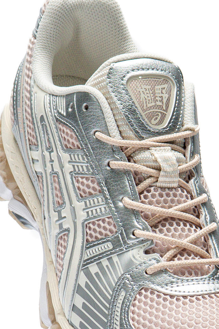 נעלי אסיקס ASICS GEL-KAYANO 12.1 בז'/קרם גברים סניקרס עיצוב מטאלי