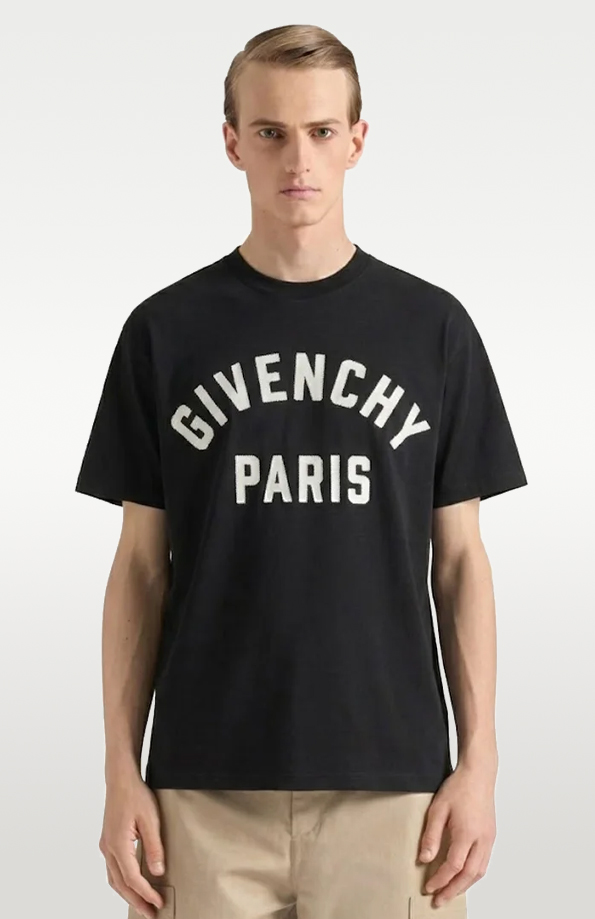 GIVENCHY