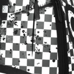 תיק גב ספרייגראונד SPRAYGROUND שחור לבן Painted Over Check תבליט כריש משבצות למחשב
