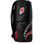 תיק גב ספרייגראונד SPRAYGROUND שחור אדום 4AM Red Shark תבליט כריש שלשלאות למחשב