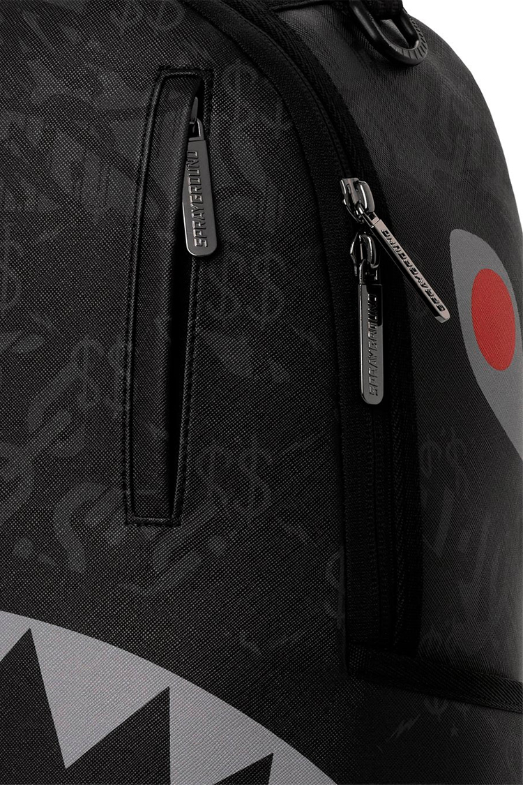 תיק גב ספרייגראונד SPRAYGROUND שחור אדום 4AM Red Shark תבליט כריש שלשלאות למחשב