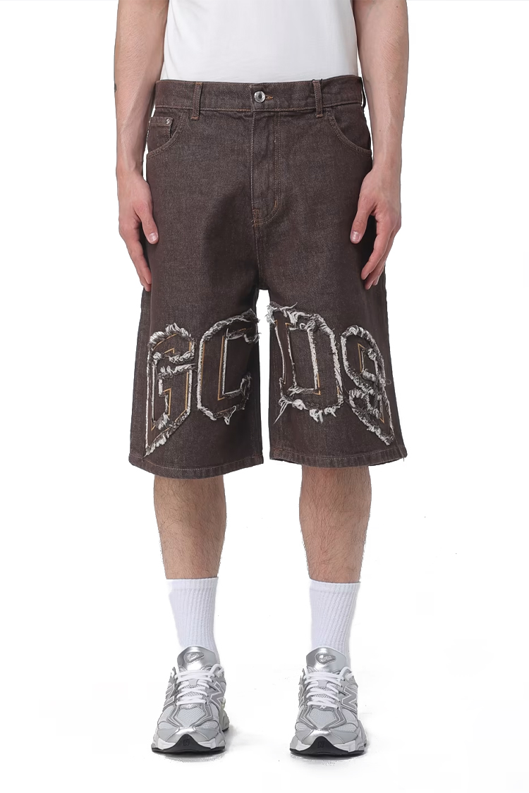 מכנס ג'ינס ברמודה GCDS ג'י סי די אס חום משופשף גברים רקמת לוגו פאץ אחורי