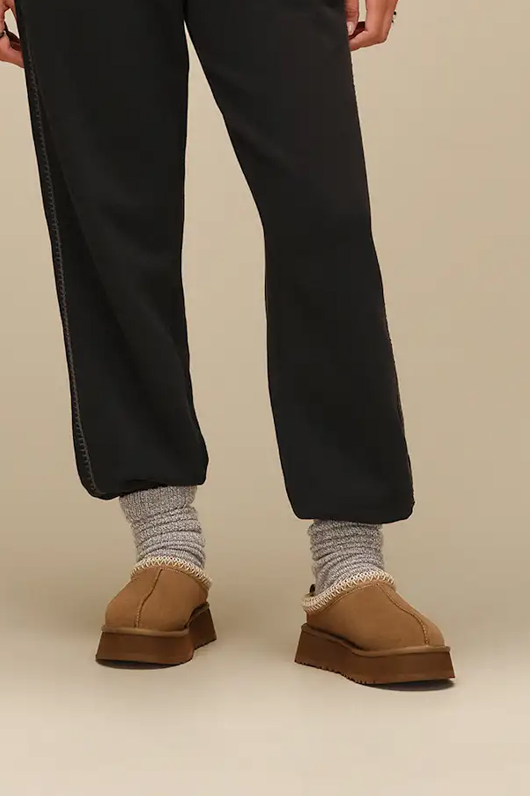 כפכפי פלטפורמה זמש אג UGG נשים חום ברונזה סוליה 4.5 ס”מ דגם Tazz ii תפרים בולטים