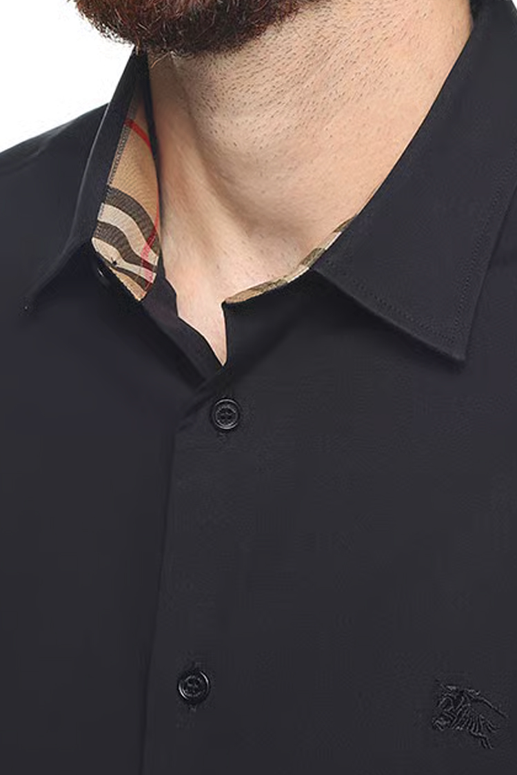 חולצה מכופתרת ברברי BURBERRY גברים שחורה גזרה רגילה פופלין אלסטי דגם stretch poplin