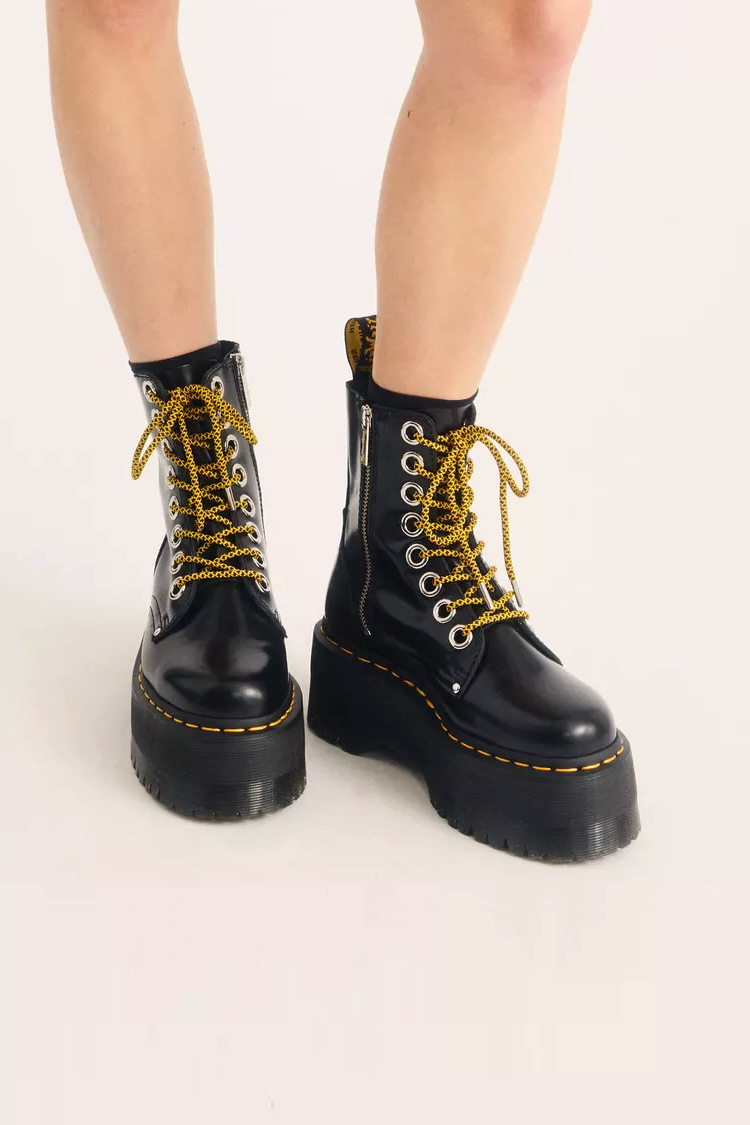 מגפי פלטפורמה דוקטור מרטינס DR. MARTENS שחור עור buttero דגם Jadon Max רוכסן צד סוליה 5.6 ס”מ