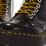 מגפי פלטפורמה דוקטור מרטינס DR. MARTENS שחור עור buttero דגם Jadon Max רוכסן צד סוליה 5.6 ס”מ