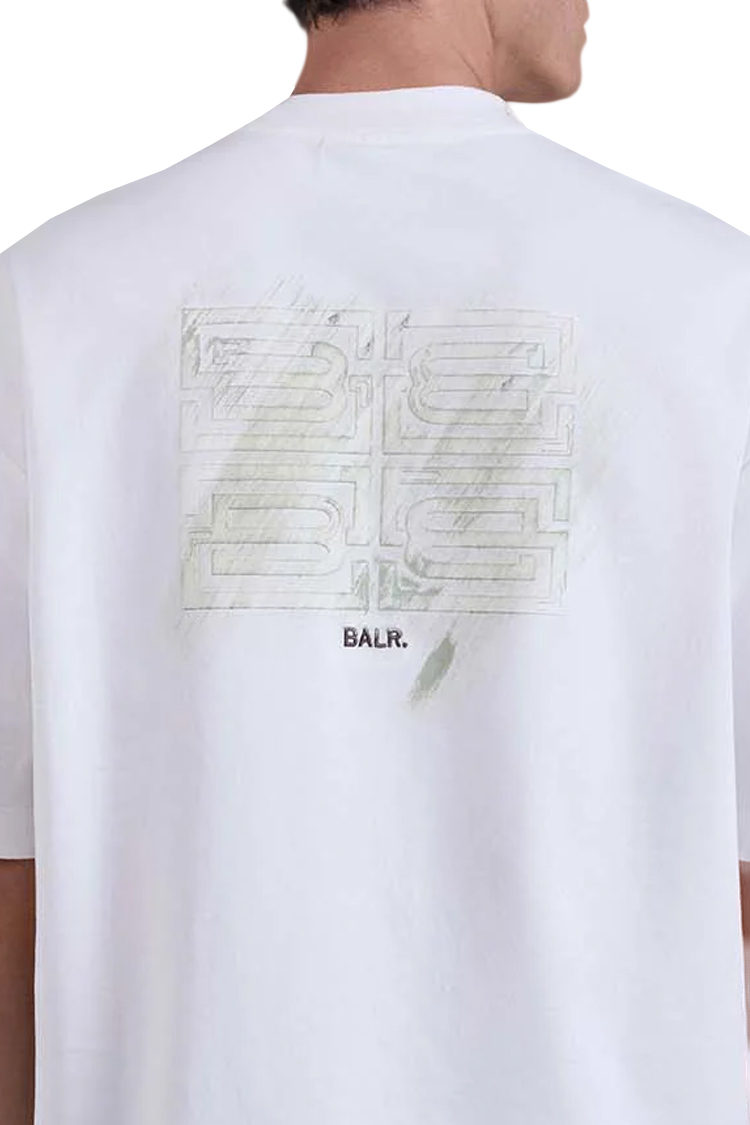 טי שירט באוור BALR לבן כותנה דגם Sketch B גזרה משוחררת הדפס צבעוני ורקמה בגב ובעורף