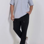 מכנס ג’וגר באוור BALR שחור כותנה דגם Relaxed Jogger גזרה משוחררת לוגו רקום