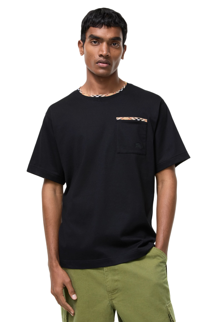 טי שירט ברברי BURBERRY שחור כותנה נינוח דגם Check trim pocket משבצות בצווארון ובכיס החזה