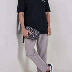 תיק קלאץ באוור BALR שחור פוליאסטר דגם Mini Jacquard Clutch זאקארד לוגו רצועה נשלפת