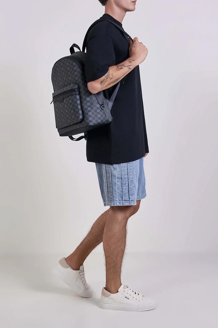 תיק גב באוור BALR שחור טקסטיל עור דגם Checkered Backpack משבצות לוגו תא למחשב