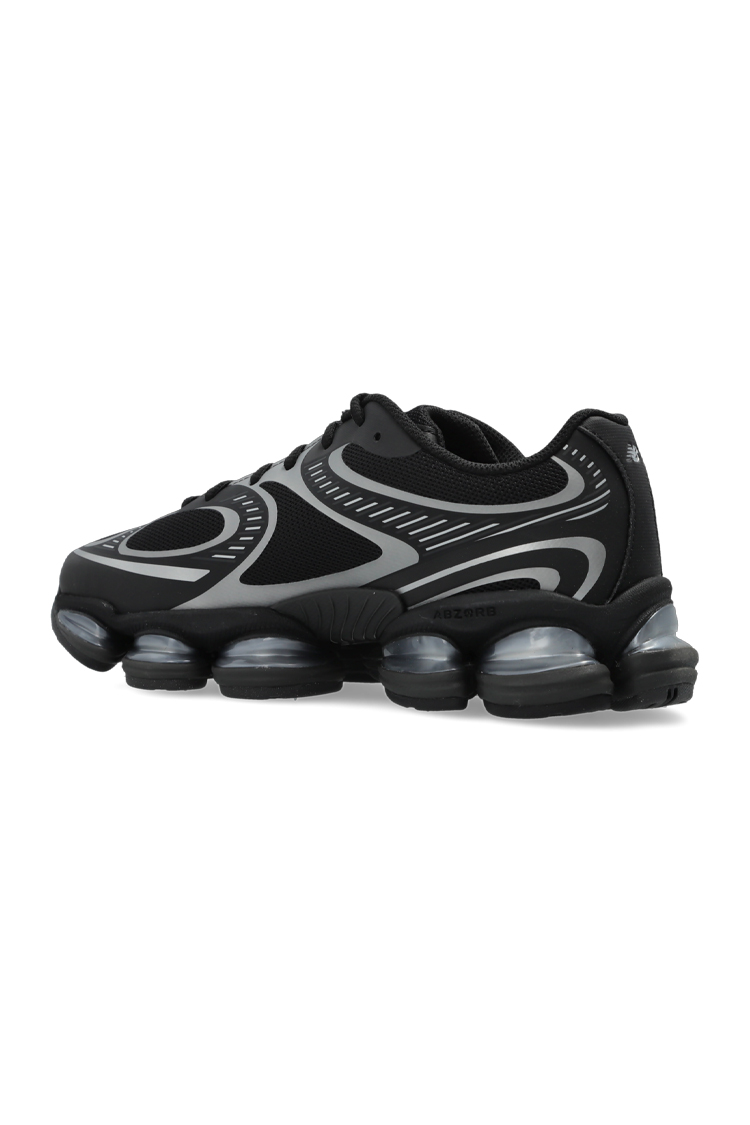 סניקרס ניו באלאנס New Balance ABZORB 2000 שחור כסוף גזרת MID עם סוליית ABZORB ובד רשת נושם