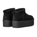 מגפון פלטפורמה אג UGG שחור זמש דגם Classic Ultra Mini Platform בטנת צמר סוליה 5 ס”מ