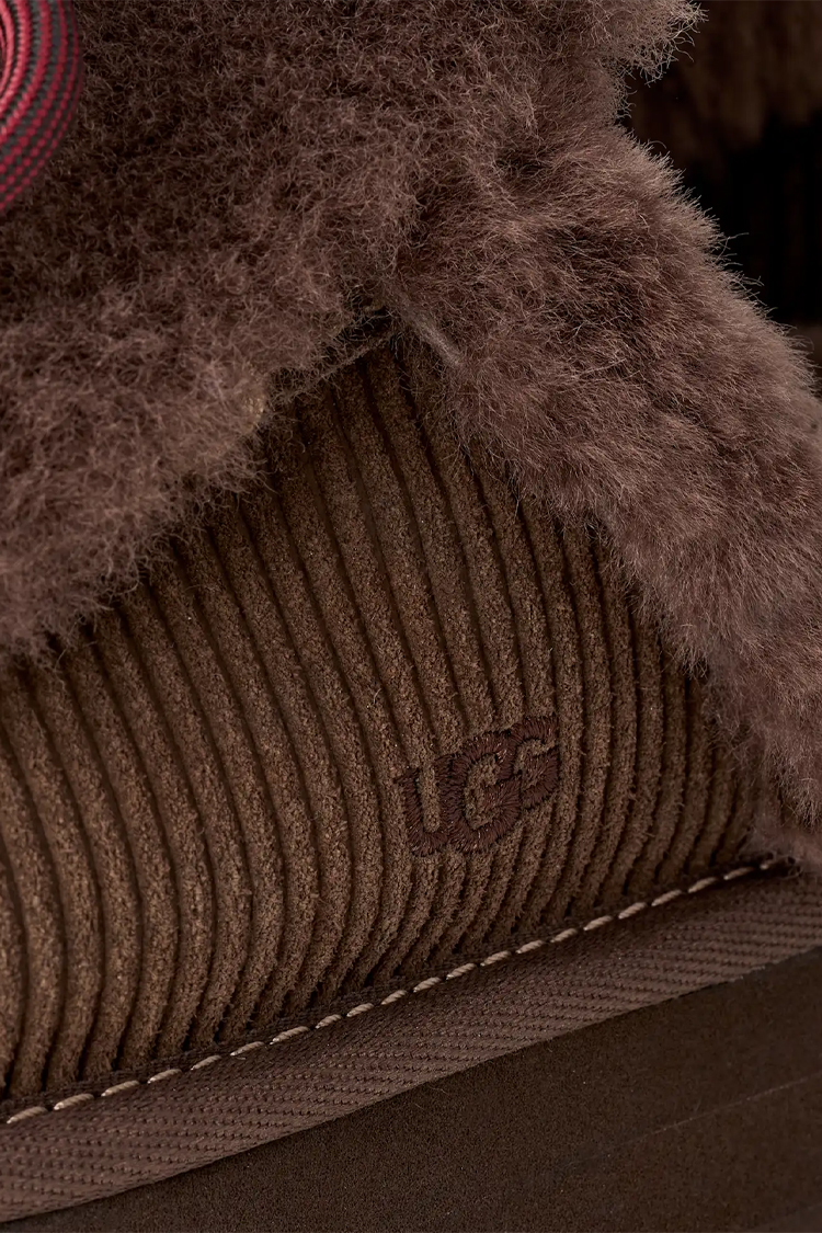 כפכפי זמש אג ugg חום דגם Disquette Heritage צמר כבשים סוליית EVA מדליון לוגו עקב