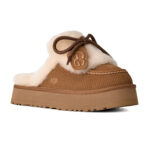 כפכפי זמש האג ugg חום דגם Disquette Heritage צמר כבשים סוליית EVA מדליון לוגו עקב