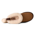 מגפון זמש אג UGG חום דגם Classic Mini Heritage עור כבש תליון פרוותי תפרים בולטים