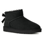 מגפון עור אג UGG שחור דגם Ultra Mini Bailey Bow עור כבש דו צדדי פפיון בטנת צמר
