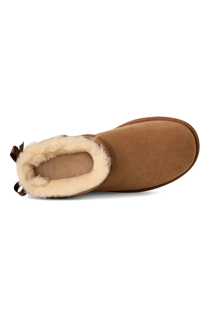 מגפון עור אג UGG חום דגם Ultra Mini Bailey Bow עור כבש דו צדדי פפיון בטנת צמר