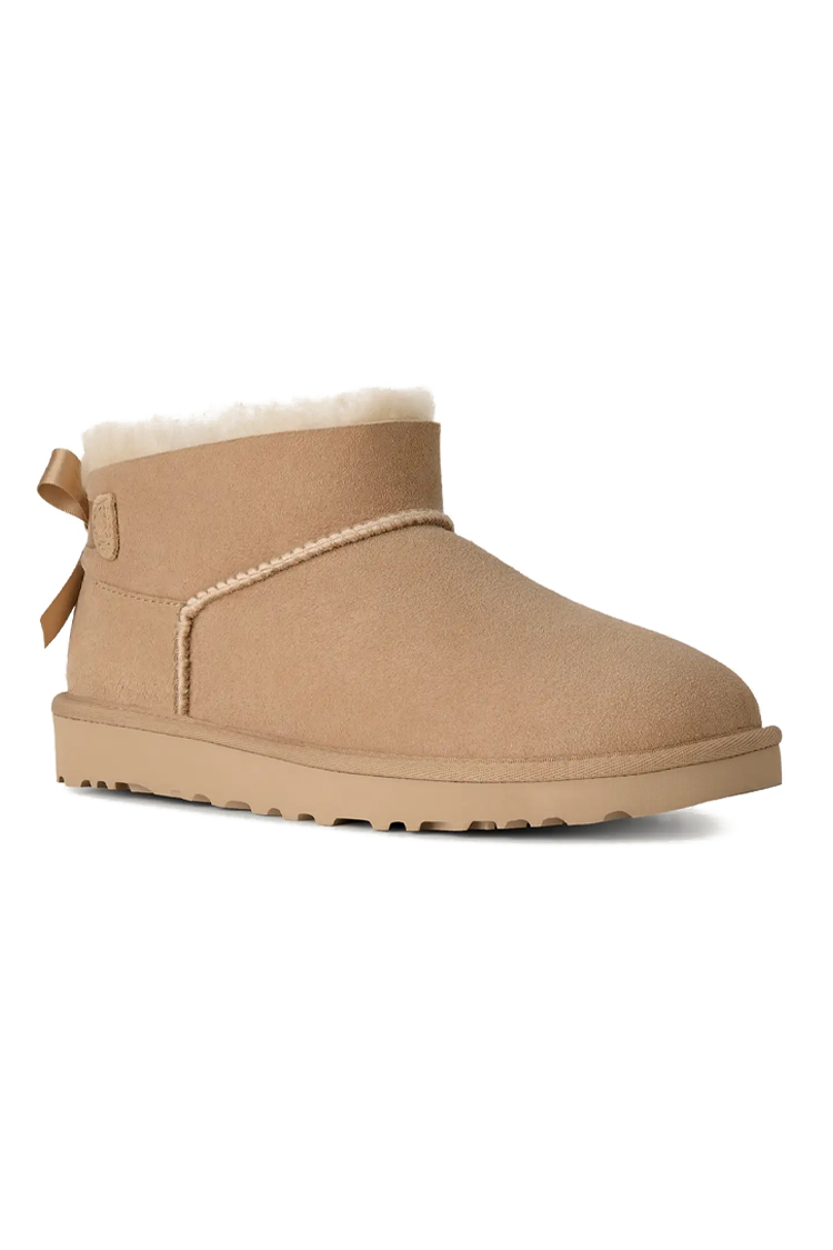 מגפון עור אג UGG קרם דגם Ultra Mini Bailey Bow עור כבש דו צדדי פפיון בטנת צמר