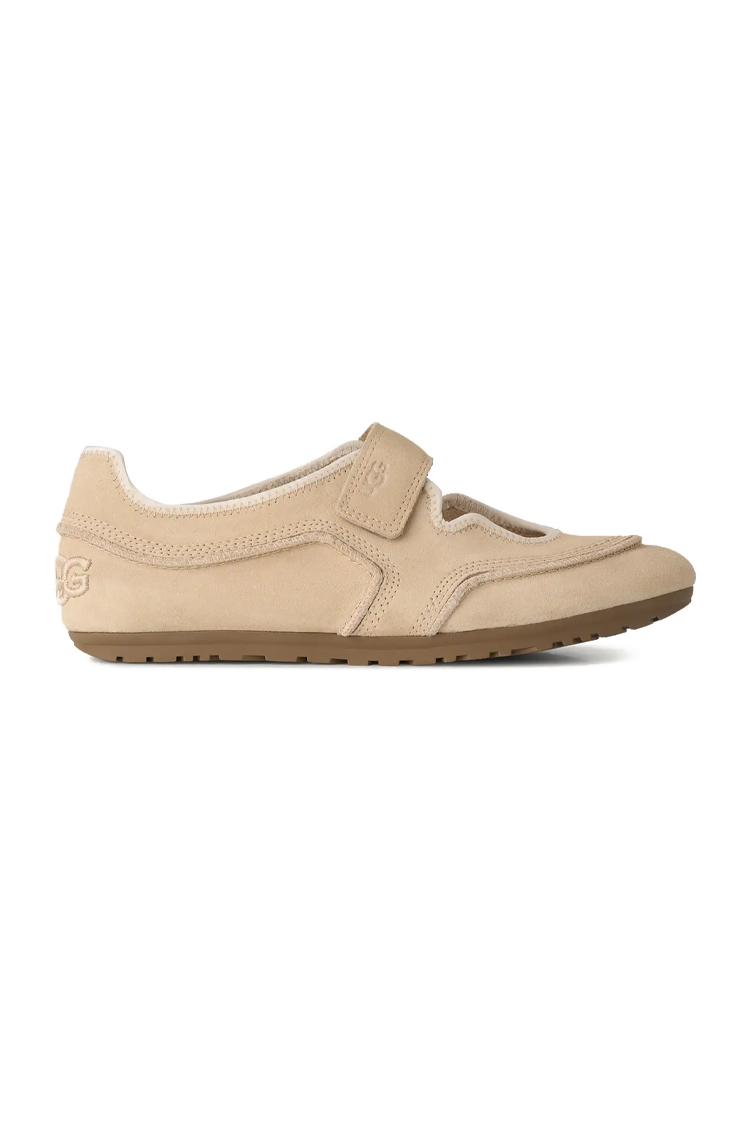 סניקרס מרי ג’יין UGG קרם זמש דגם Quill Mary Jane בטנת צמר סינטטי גזרה נמוכה