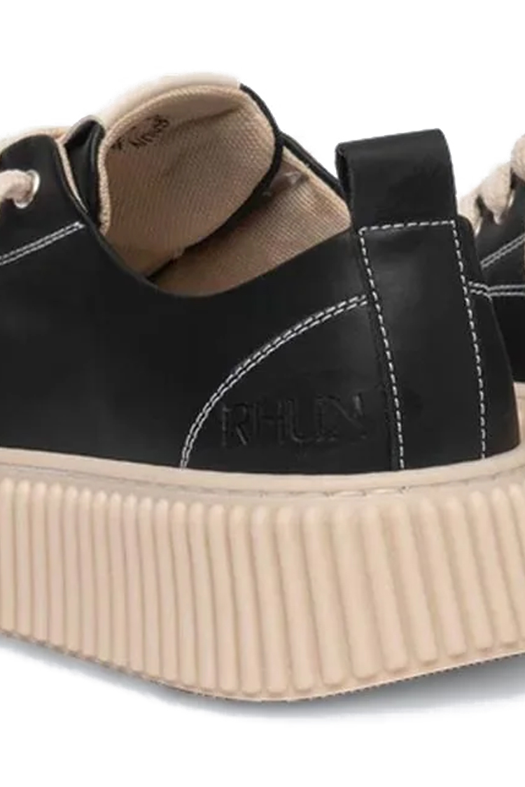 סניקרס רון RHUN שחור עור דגם 2020 Treble Black Leather גזרה MID תפרי קונטרסט סוליה 3 ס"מ