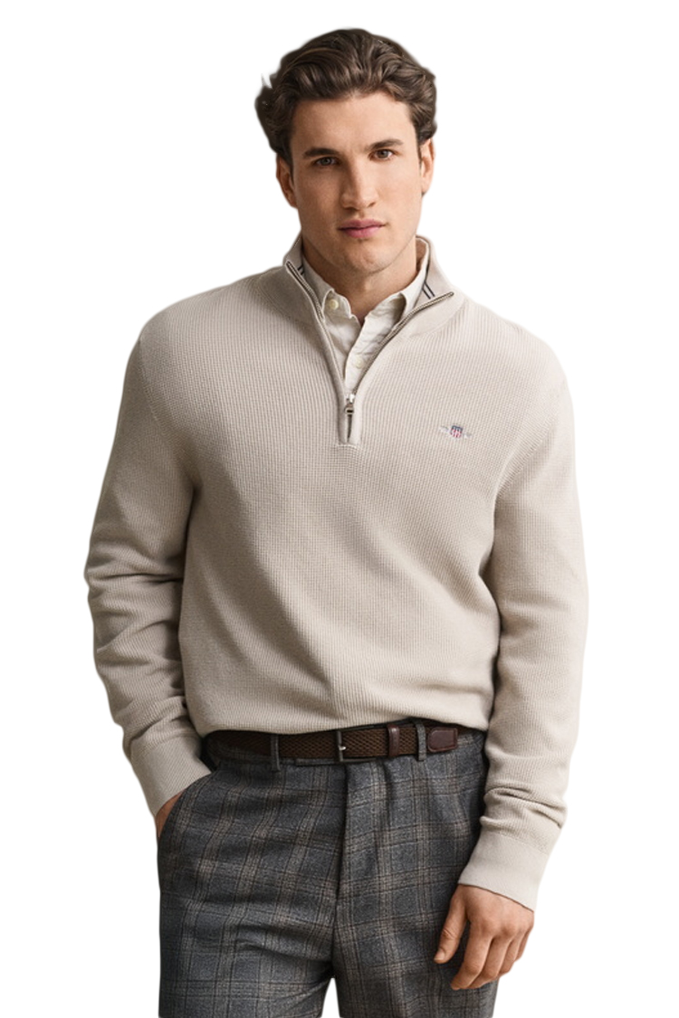 סריג גאנט GANT בז׳ כותנה דגם Waffle Cotton Half-Zip וופל טקסטורה חצי רוכסן רקמה