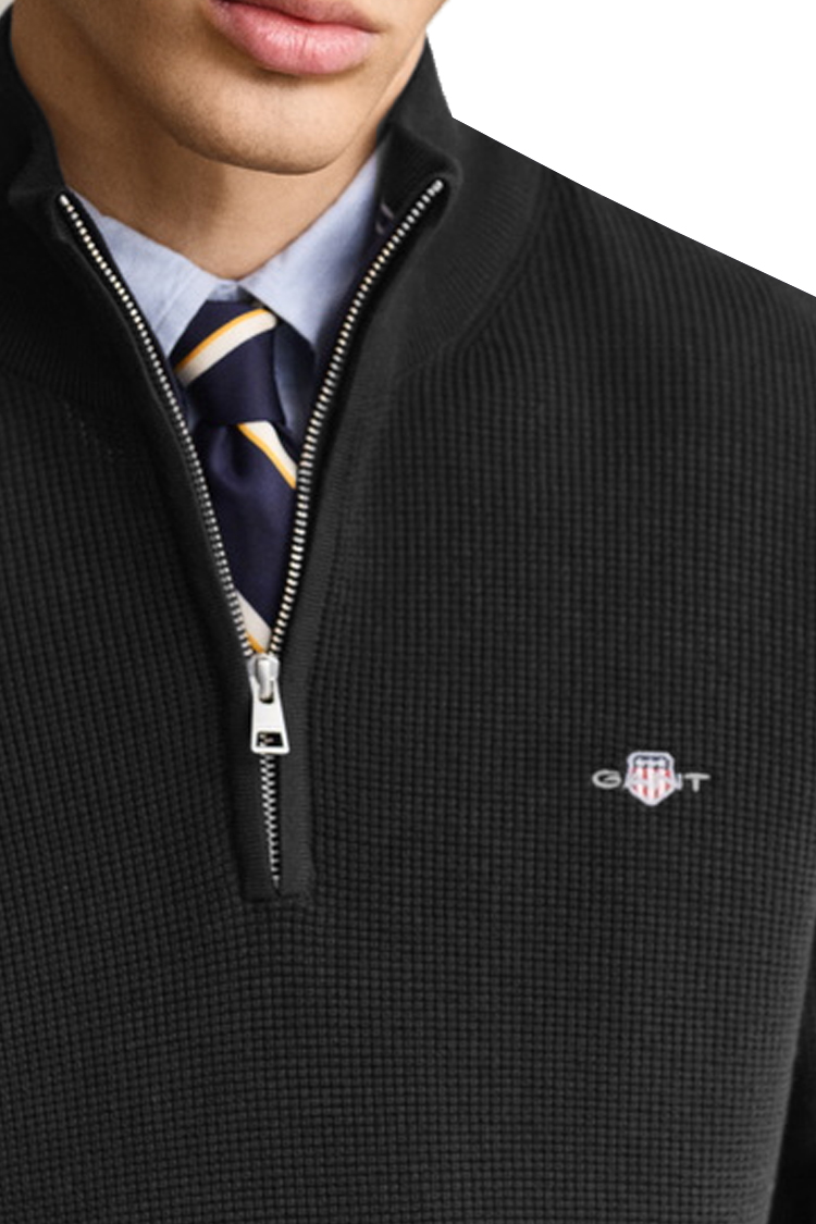 סריג גאנט GANT שחור כותנה דגם Waffle Cotton Half-Zip וופל טקסטורה חצי רוכסן רקמה